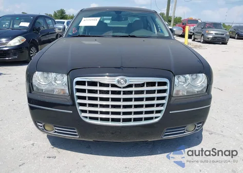 2010 Chrysler 300 Touring/Signature Series/Executive Series from USA, damaged, VIN 2C3CA5CV7AH284713